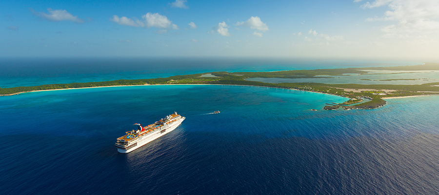 Half_moon_cay-1